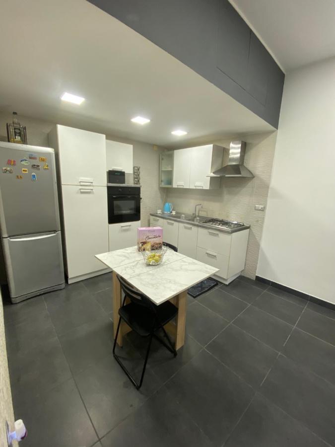 Napoli Centro Casa Con Due Camere E Cucina Eksteriør billede