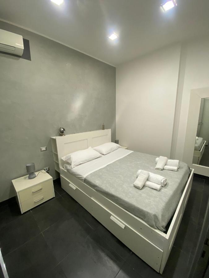 Napoli Centro Casa Con Due Camere E Cucina Eksteriør billede