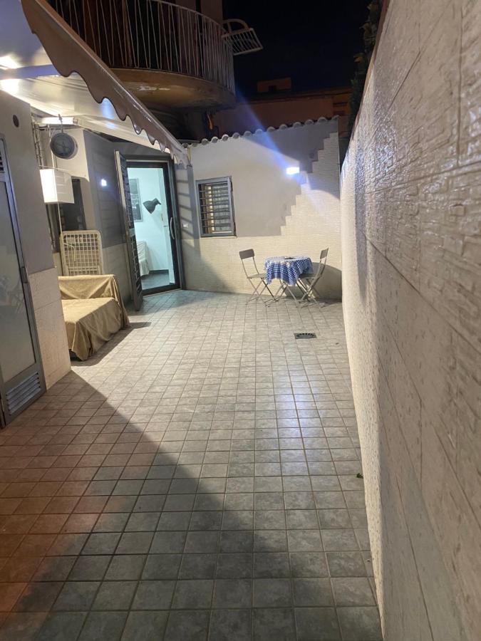 Napoli Centro Casa Con Due Camere E Cucina Eksteriør billede